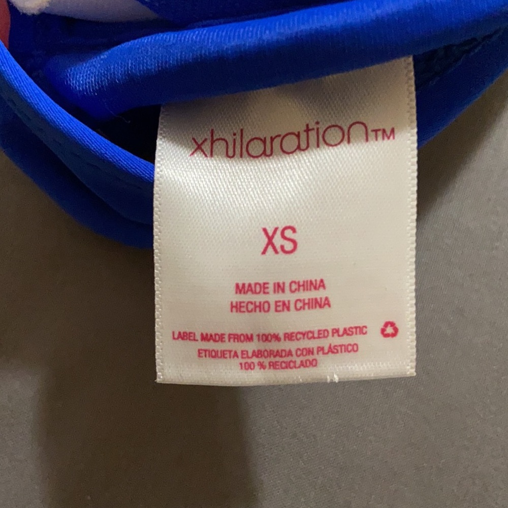 Underwire Swim Top With Padding - Picture 5 of 5